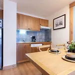 Duplex Centre-ville Avec Piscine Et Wifi - Fr-1-296-395 아파트
