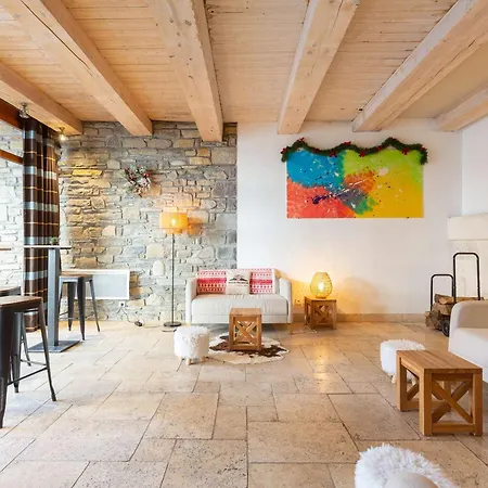 Duplex Centre-ville Avec Piscine Et Wifi - Fr-1-296-395 アパート *